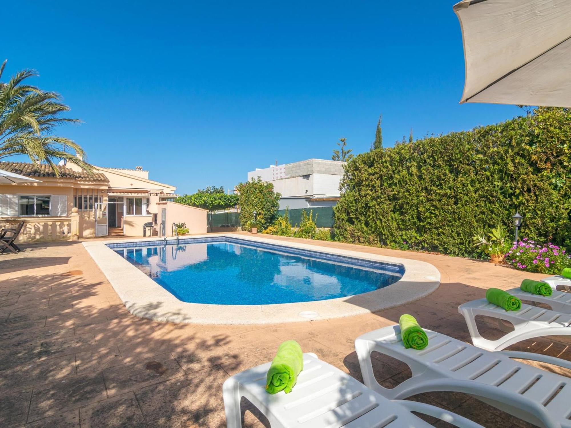 Moragues & Martorell - With Private Pool Villa *
