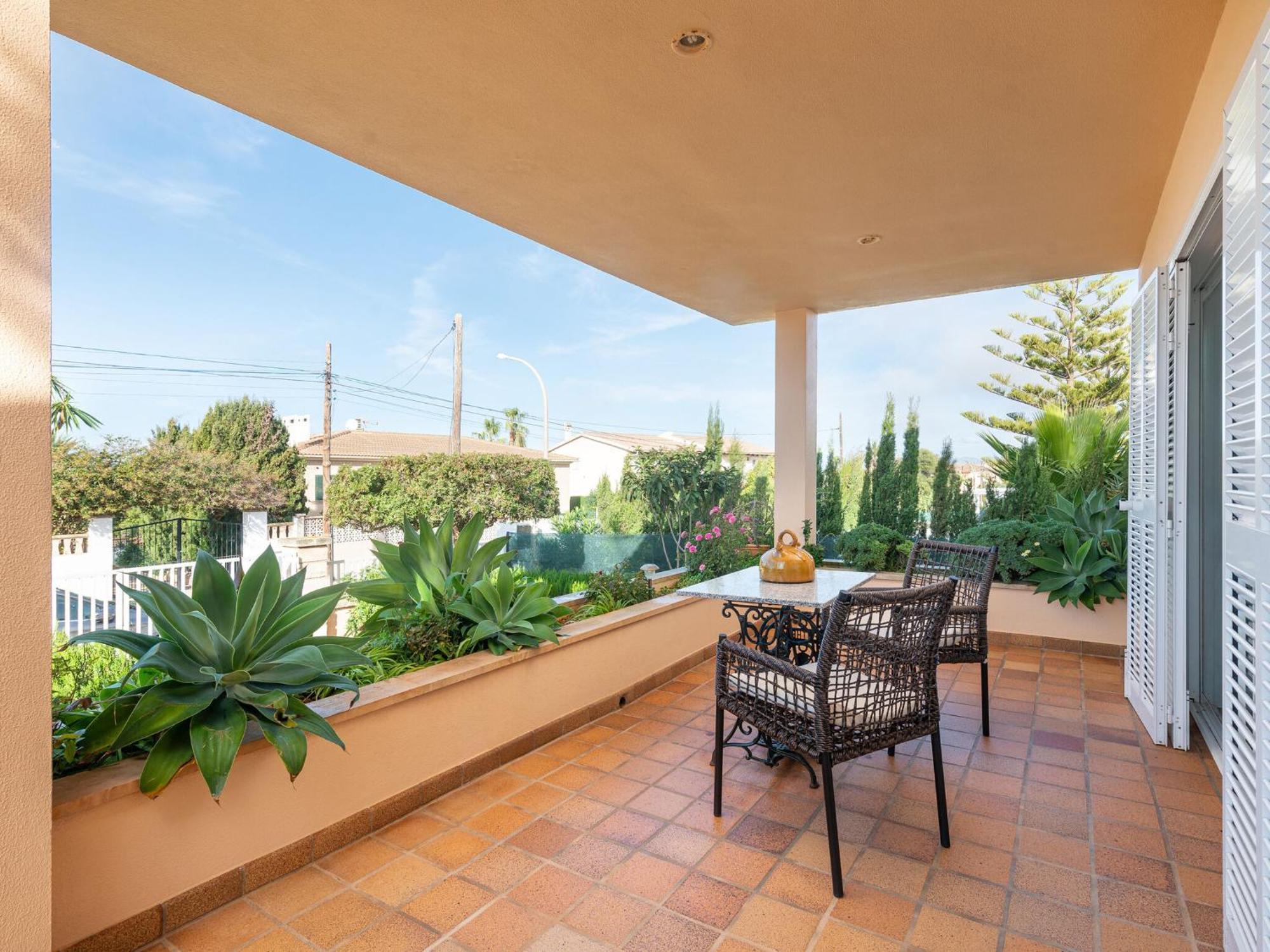 Moragues & Martorell - With Private Pool Villa *