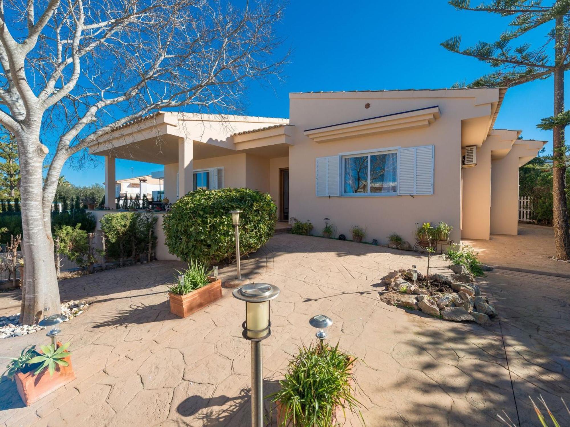 Moragues & Martorell - With Private Pool *