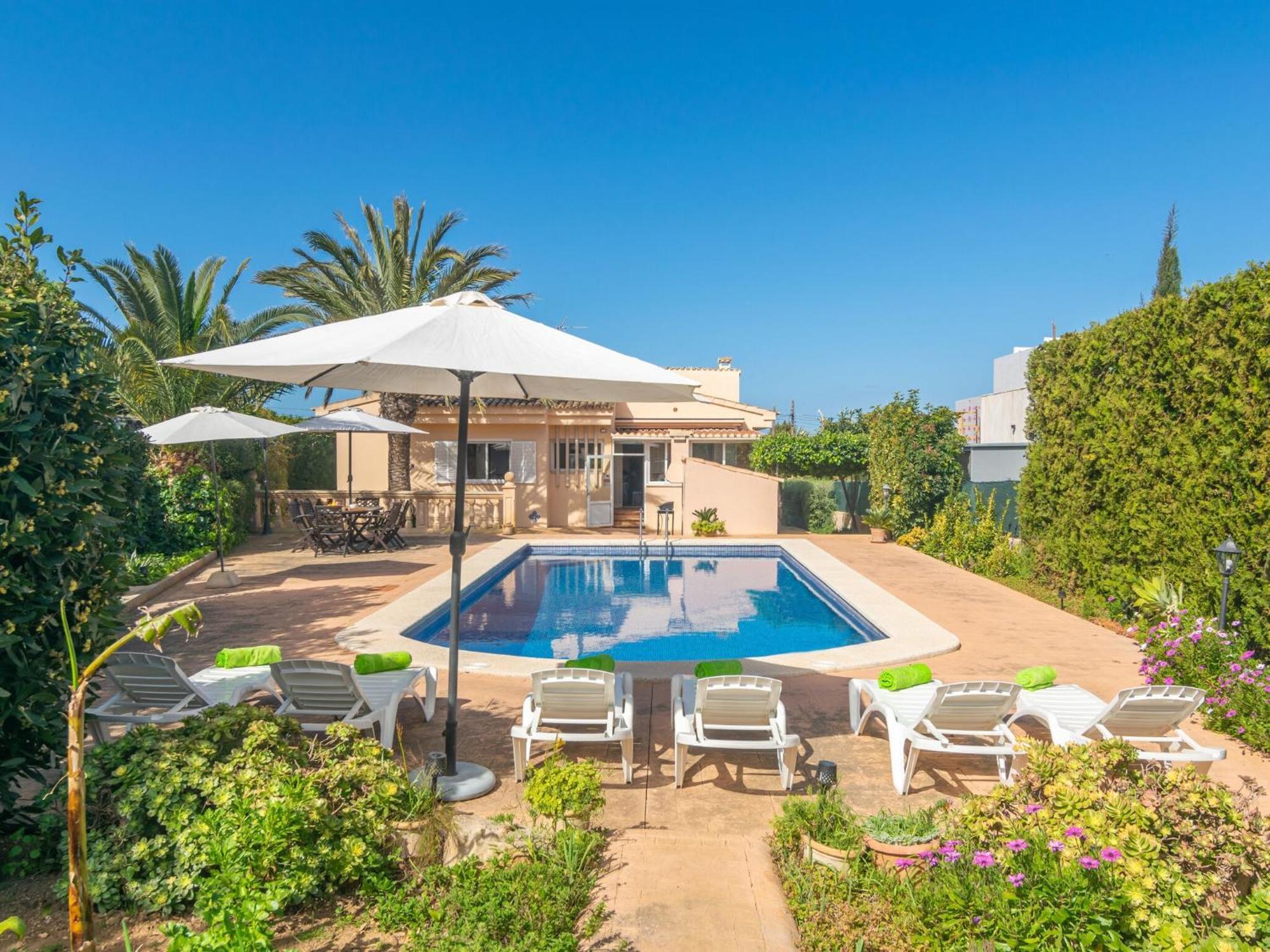 Villa Moragues & Martorell - With Private Pool Badia Gran